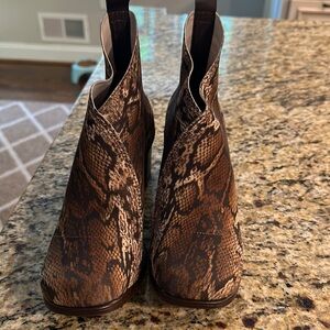 Charleston Shoe Co snake print boot size 7